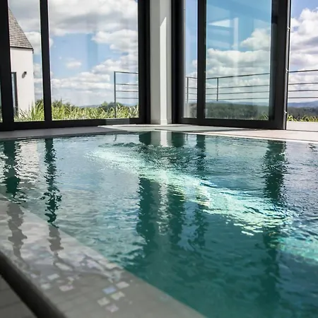 Villa Relax With Swimming Pool And Mountain View Bukow Exterior photo