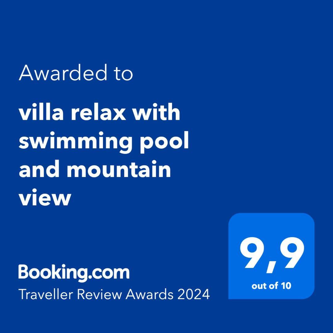 Relax With Swimming Pool And Mountain View *